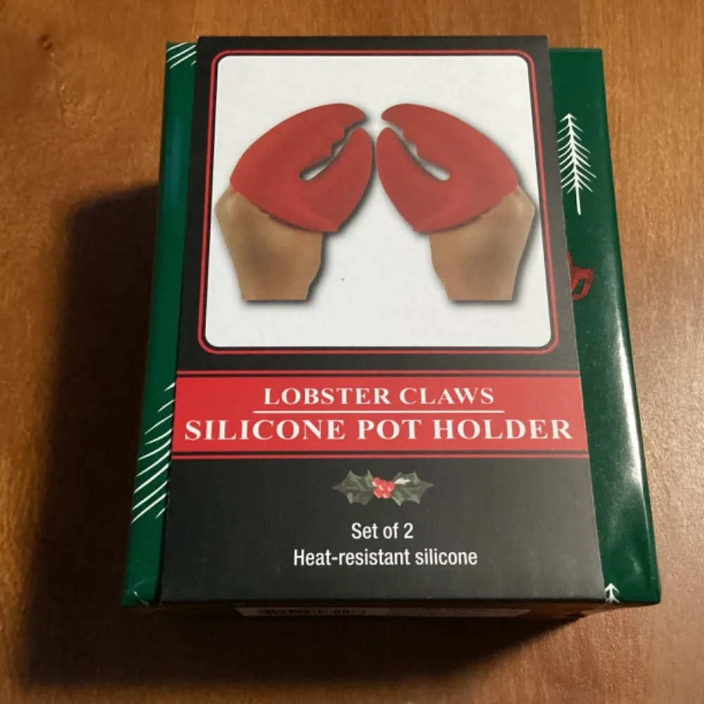 Lobster Claws Silicone Pot Holder New with tag Prewrapped & ready to go